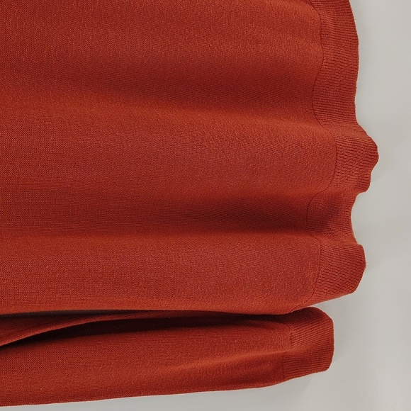 CUPIO Rust Pullover Sweater Size Large Rounded Bottom Long Sleeve Great For Fall - Picture 3 of 7